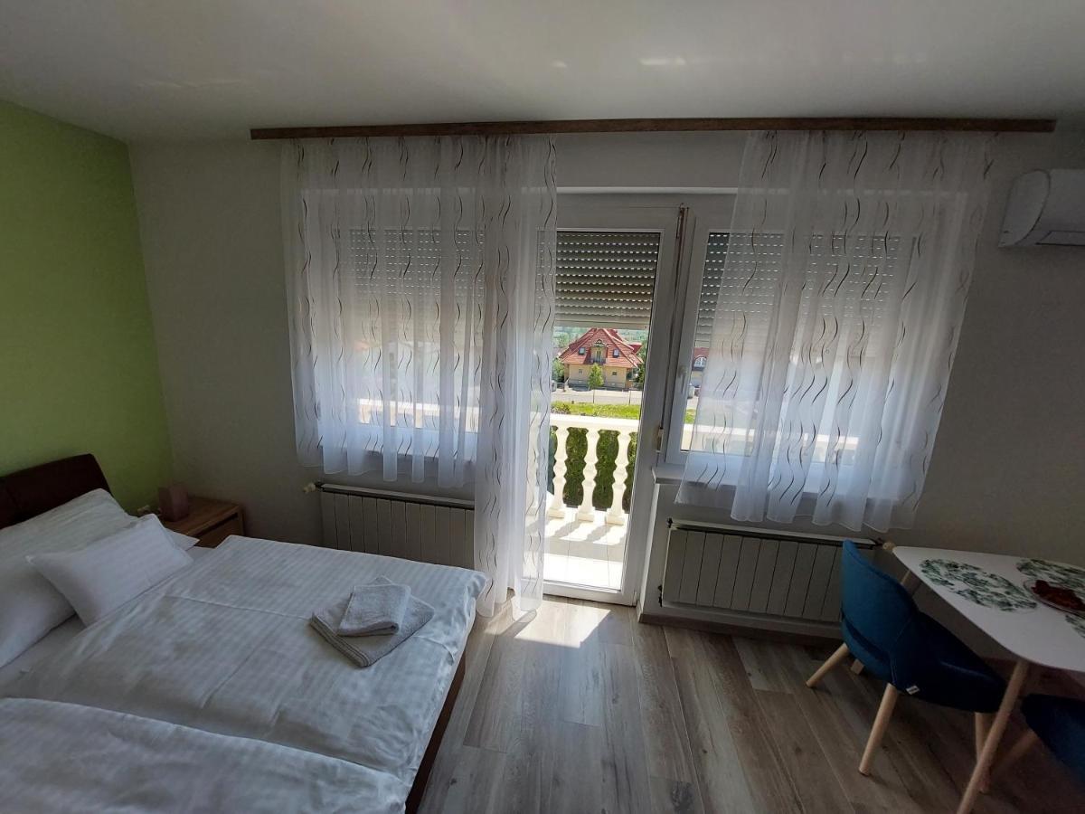 Villa Laar Heviz Exterior foto